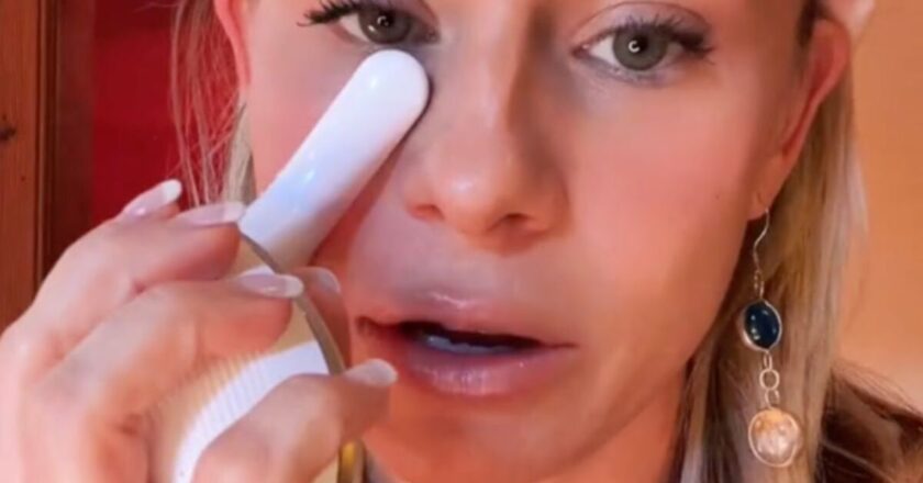 How to look younger: Anti-ageing hack results ‘in youthful and radiant-looking skin’