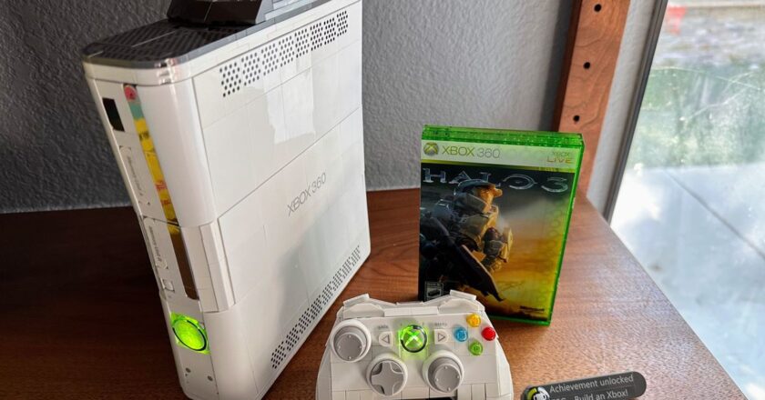 Mattel’s Lego-like Xbox 360 building set just received its first discount