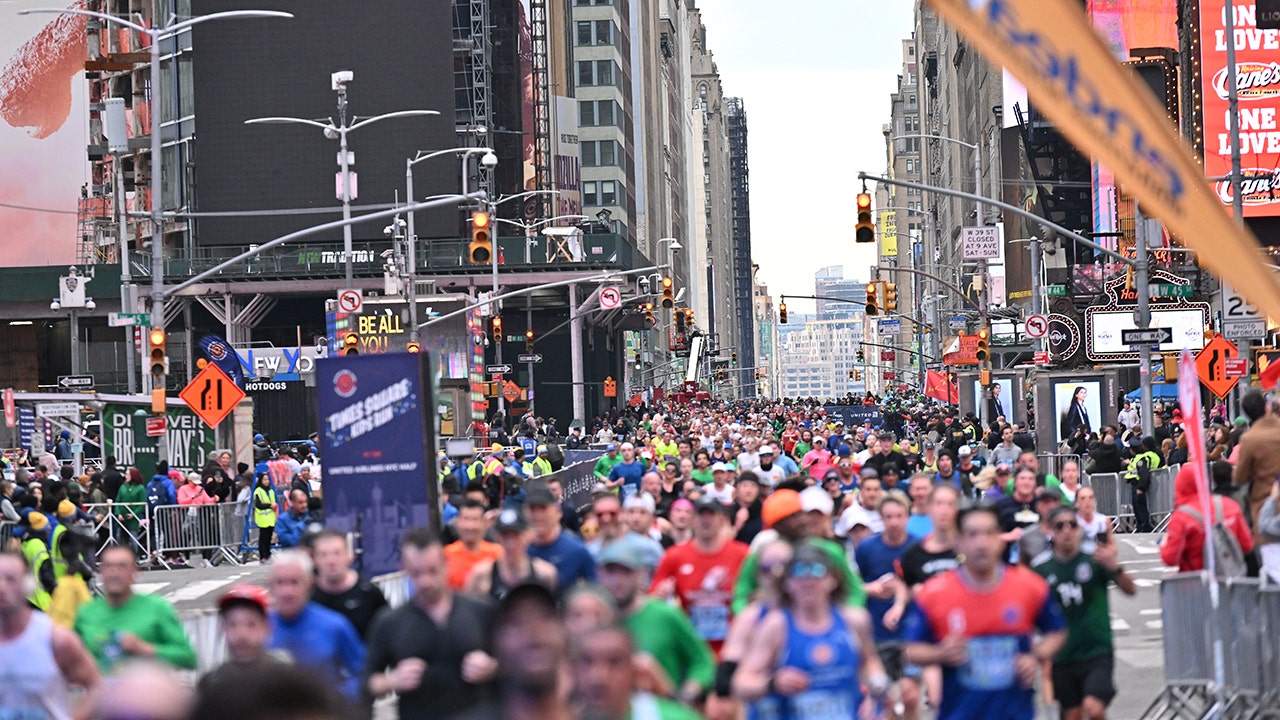 Influencer bashed for running Brooklyn Half Marathon without ...