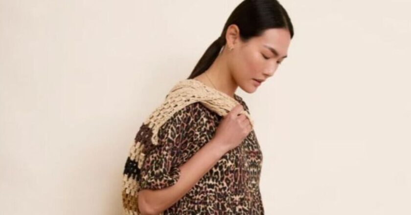 Flattering leopard print dress perfect to ‘throw on and go’