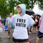 Scottie Scheffler supporters flock to PGA Championship after arrest: ‘Best guy out there right now’