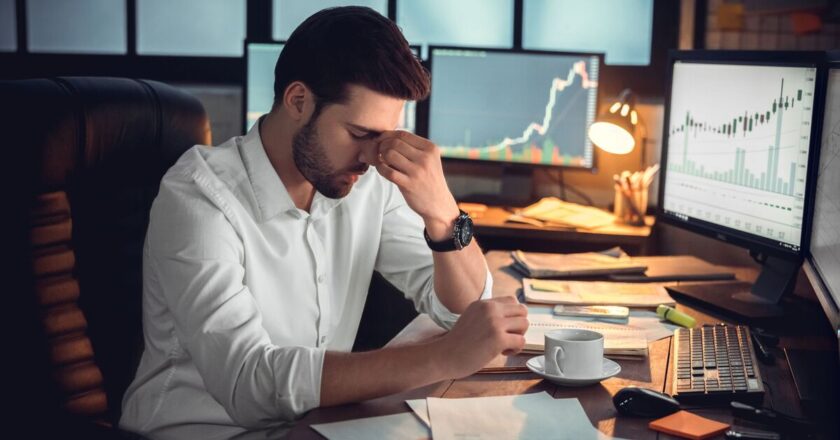 How to get seven consecutive four-day weeks in 2025