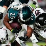 Eagles’ Saquon Barkley draws ire from NFL fans after critical dropped pass in loss to Falcons