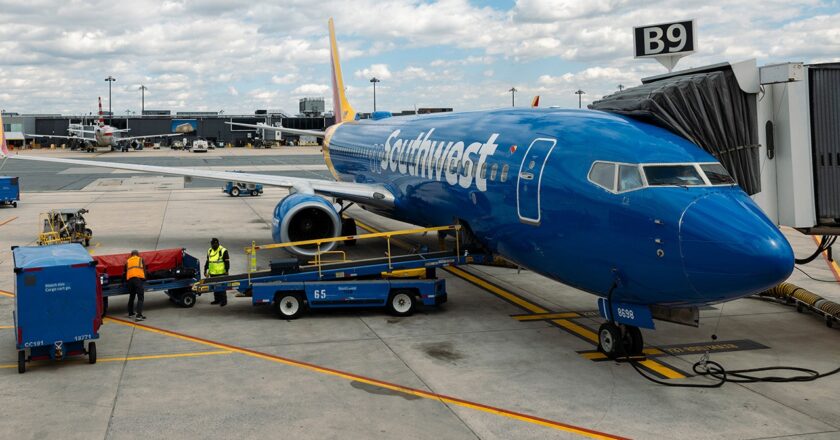 Southwest’ Gary Kelly, board members leave after activist pressure