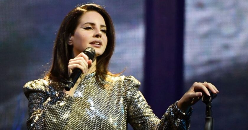 Lana Del Rey breaks record with tour news – how to get tickets regardless | Music | Entertainment