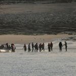 un corps découvert sur une plage