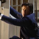 Mark Wahlberg caught clinging on London hotel shooting new movie | Celebrity News | Showbiz & TV