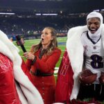 Ravens’ Lamar Jackson, Derrick Henry refuse to eat Netflix football cake in awkward moment