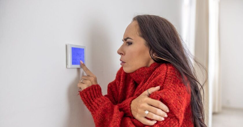 Nine energy habits costing you £119 a year | Personal Finance | Finance