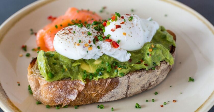 Make ‘perfect’ poached eggs by adding Gordon Ramsay’s extra ingredient