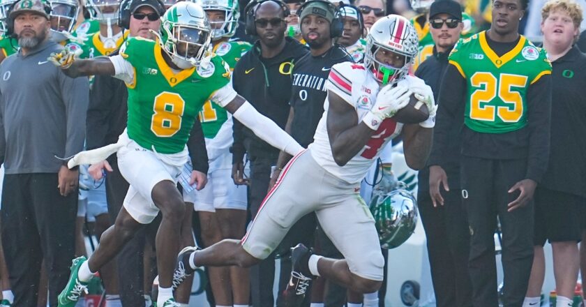 Ohio State stomps Oregon in Rose Bowl beatdown to advance to CFP semifinal