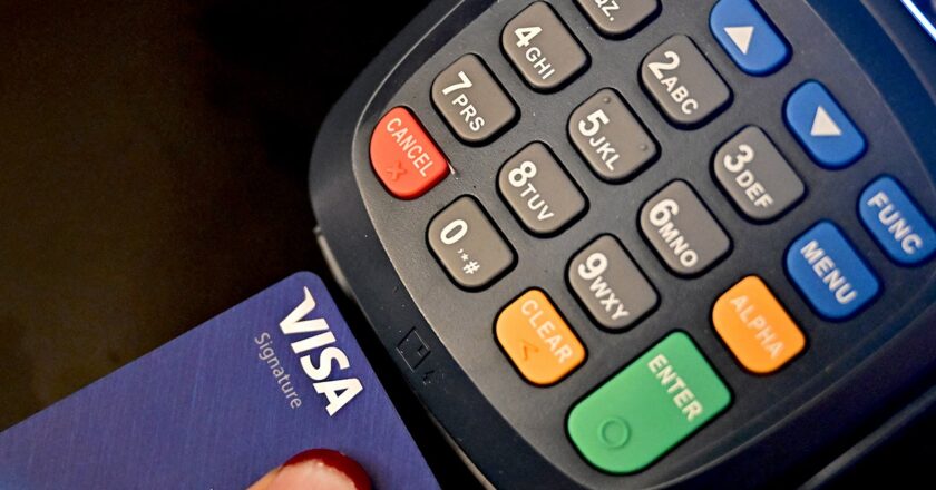 How credit card swipe fees are affecting shoppers