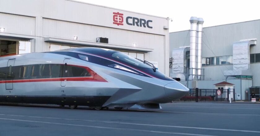 China unveils the world’s fastest high-speed train with a top speed of 280 mph