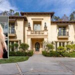 ‘Toxic’ singer Britney Spears’ former Beverly Hills home back on the market