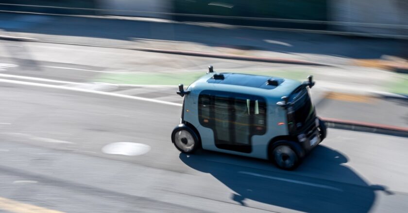 Zoox robotaxi hands on: safe, but lagging