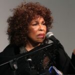 ‘Killing Me Softly’ singer Roberta Flack dies, aged 88 | Ents & Arts News