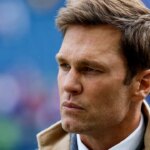 Tom Brady speaks glowingly of his parents, gives advice on facing challenges