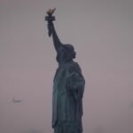 l’interdiction d’entrée aux Etats-Unis pour les ressortissants de 12 pays entre en vigueur