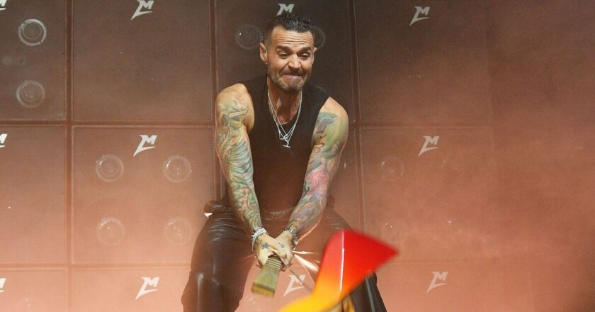 Busted’s Matt Willis forgets words to own lyrics – and it’s best part of gig | Celebrity News | Showbiz & TV