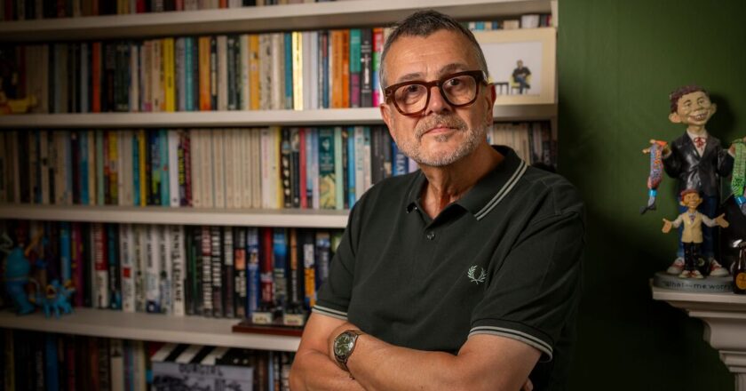 Mark Billingham: Why I couldn’t write about the police in the same way | Celebrity News | Showbiz & TV
