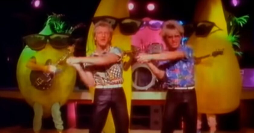 Agadoo hitmakers Black Lace now – prison stint and Pontins performance | TV & Radio | Showbiz & TV