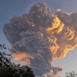Eruption du volcan Lewotobi Laki-Laki près de Bali, niveau d’alerte maximum en Indonésié