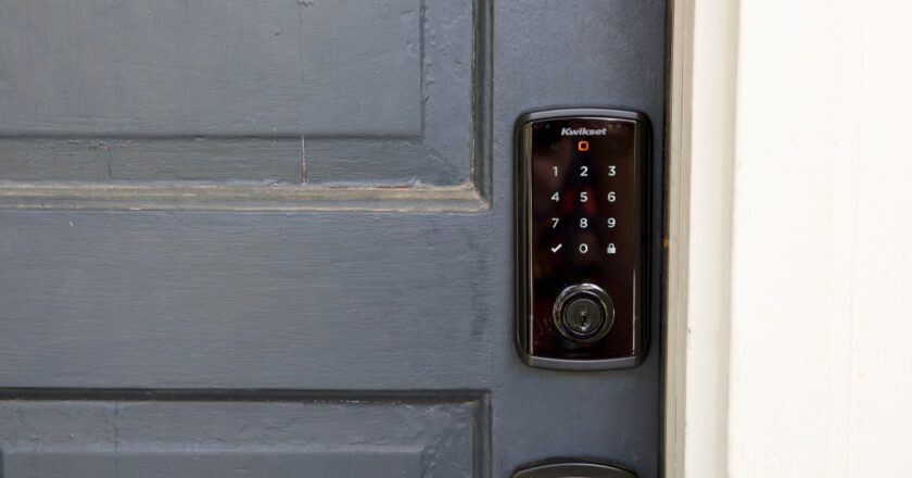 Kwikset Halo Select review: A smart compromise