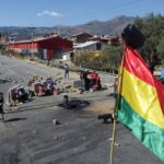 les partisans de l’ancien président Evo Morales suspendent leurs barrages routiers