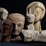 La plus belle collection européenne de sculptures antiques en bois : des vœux aux dieux