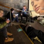 au moins onze blessés dans une attaque aérienne nocturne de la Russie sur Kiev