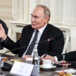 Vladimir Poutine dit qu’une rencontre avec Volodymyr Zelensky est possible à la fin des négociations