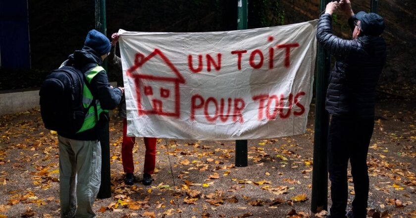 A Lyon, société civile et élus ouvrent des « sites humanitaires » pour protéger les sans-abri