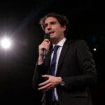Jordan Bardella recrute son conseiller économie chez les partisans du Frexit