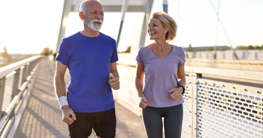 Chronic back pain risk reduced with daily walking, study finds