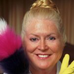 How Clean Is Your House? presenter Kim Woodburn dies | Ents & Arts News