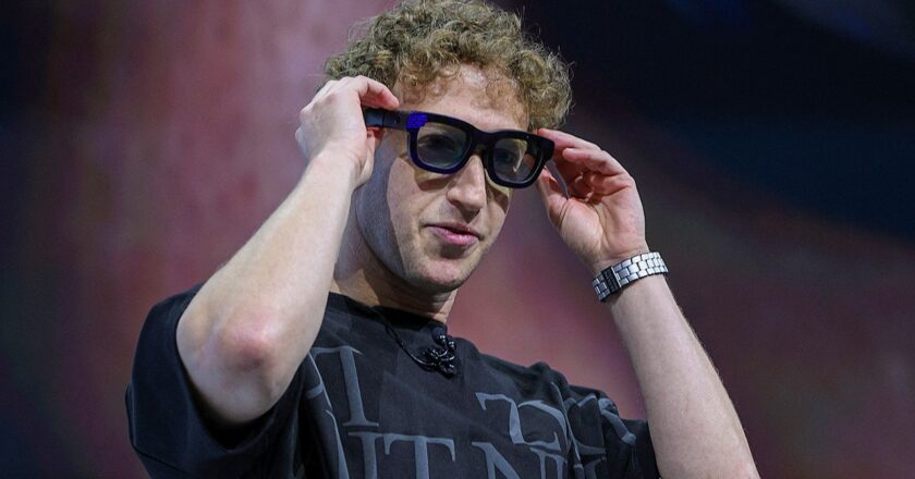 Meta partners with Oakley on new AI-powered performance glasses