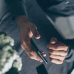 How to reduce screen time on iPhone and Android with built-in tools