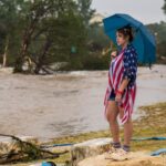 au moins 27 morts dans des inondations au Texas, où de nouvelles précipitations sont attendues