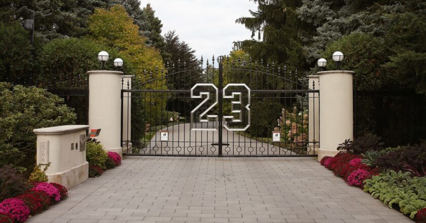 Michael Jordan’s one-time Chicago mansion listed on Airbnb