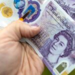 Lloyds Bank urges customers to act before end of Monday to claim £185 | UK | News