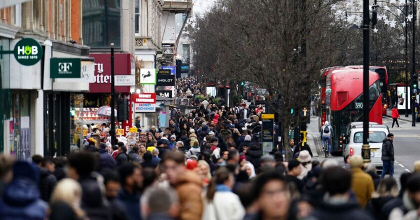 Santander reveals it’s cut 2,000 jobs as it sees huge drop in profits | Personal Finance | Finance