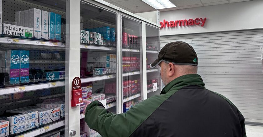 Washington Post columnist says CVS anti-theft measures alienate customers