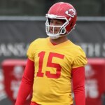 Patrick Mahomes takes heat from radio host after holiday photos go viral