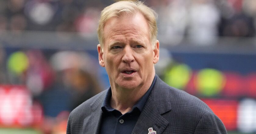 NFL releases first official statement after NYC headquarters shooting