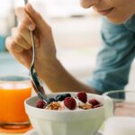 Fibermaxxing trend promises gut health benefits, but experts warn of risks