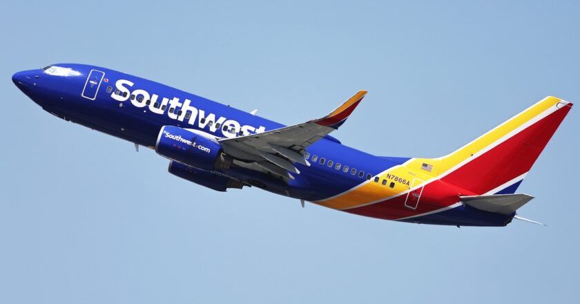 2 blind women say Southwest Airlines left them behind following hourslong delay