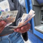 HMRC giving £1,200 bonus payment to people on 1 DWP benefit | Personal Finance | Finance