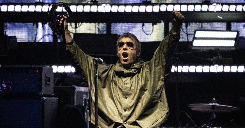Oasis ‘confirm’ 2026 tour dates as Ticketmaster investigated for ‘dynamic pricing’ | Celebrity News | Showbiz & TV
