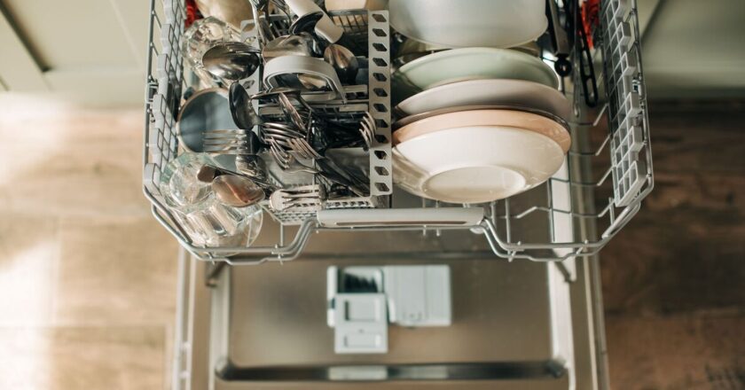 Three everyday items that expert says mustn’t be put in dishwashers