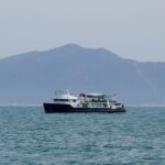 un des bateaux de la flottille qui a pris la mer en direction de l’enclave a été « frappé », annonce la mission humanitaire